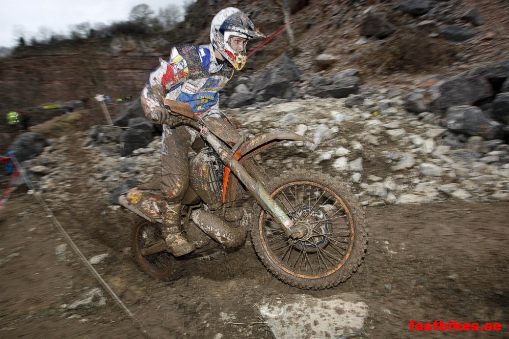 fb_29324_taddy.blazusiak_the_tough_one_09_0440_1024