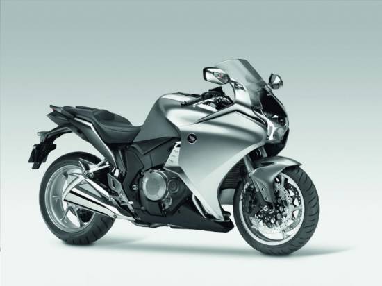 fb_2010_Honda_VFR1200F_2