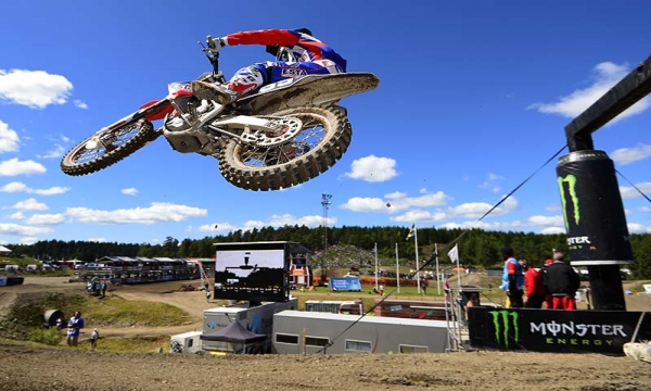 Tonkov MXGP_10_S_2013