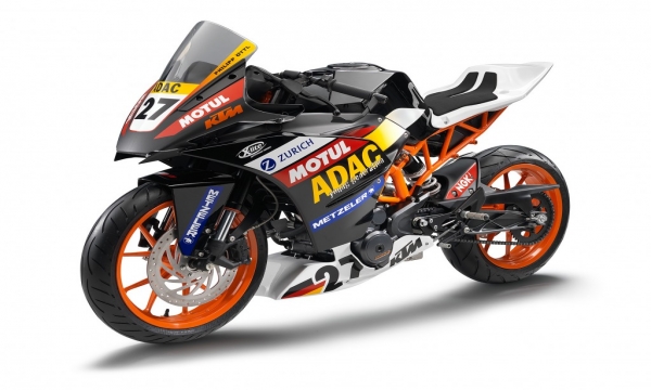 77947 KTM_RC390_Cup_Presentation_1024