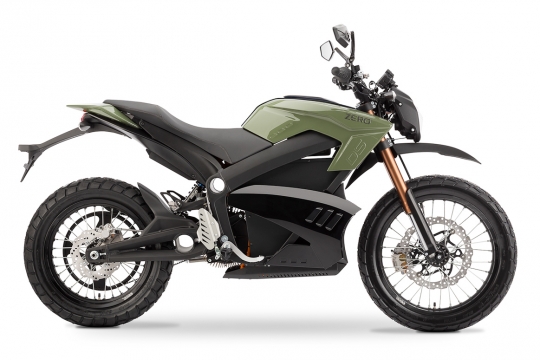 2013 zero_ds_studio_green_rp_wbg_1800x1200_press