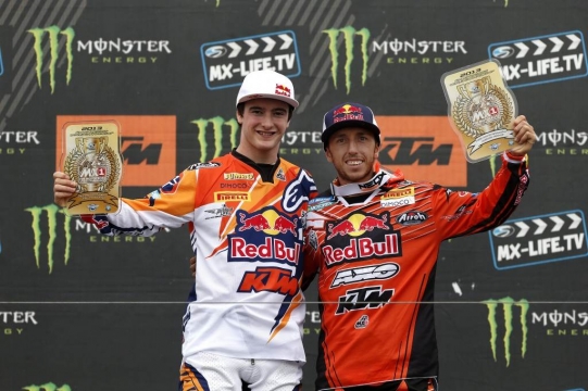 79392 Cairoli_Herlings_MXGP_2013_R17_RX_0638_1024