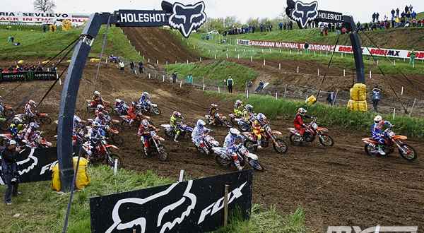 EMX250StartSat MXGP_5_BG_2014