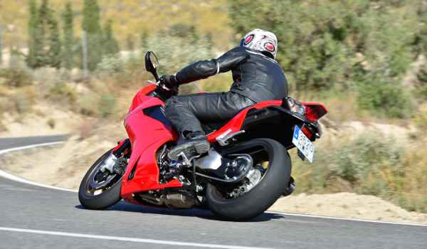 Honda VFR800_YM14_2796