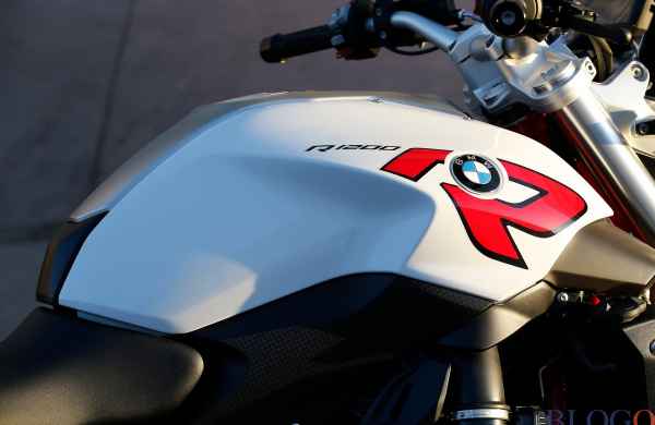 bmw-r1200r-2015-38