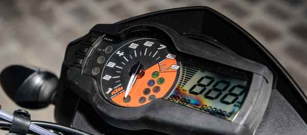 2014 03_25_KTM_690_street_36