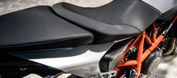 2014 03_25_KTM_690_street_41