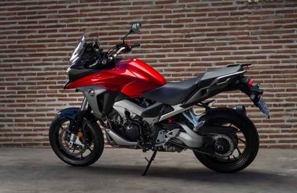 honda-vfr800x-crossrunner-2015-02