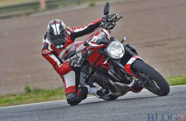 test-ducati-monster-1200-r-10