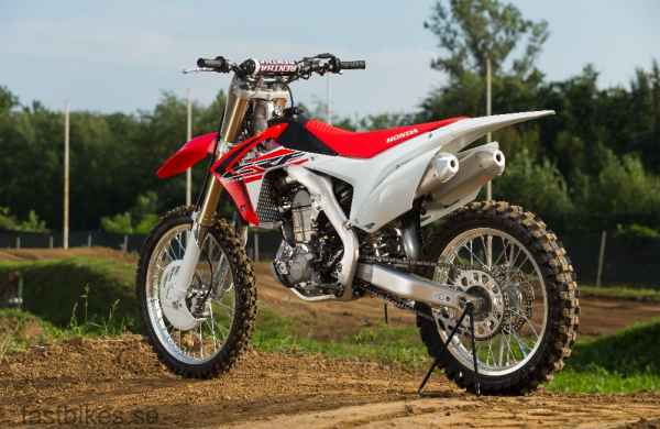 Honda-CRF450R-YM16-1104-1