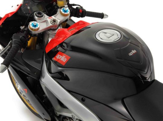05 RSV4_Factory_ABS_My_2013