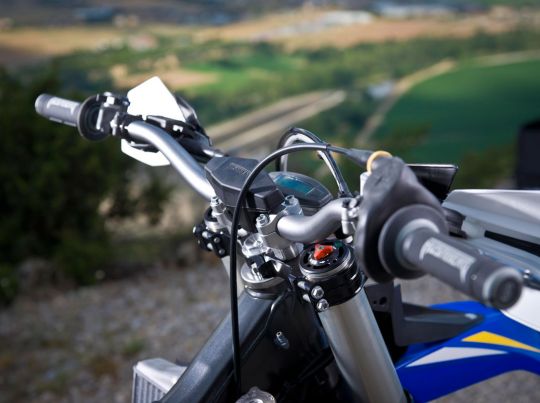 Husaberg -details_handlebar