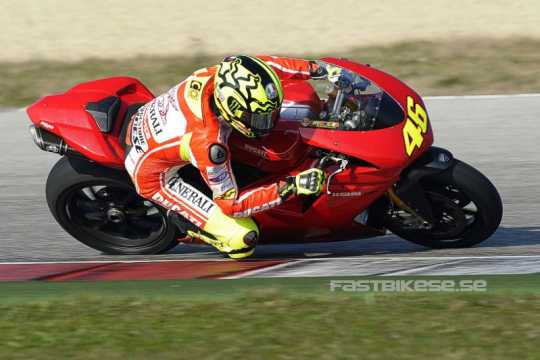 fb_valentino-rossi-ducati-1198sp-misano-test-2