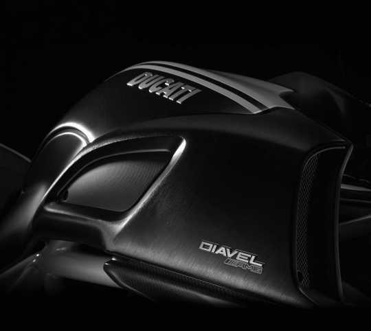 Diavel_AMG_03