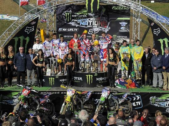 Podium MXoNF011